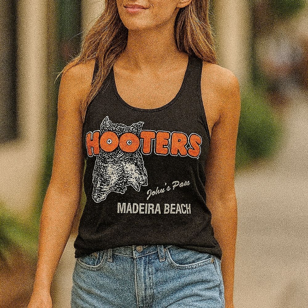 VTG Hooters Restaurant Tank Top John's Pass Madiera Beach Black Orange Small